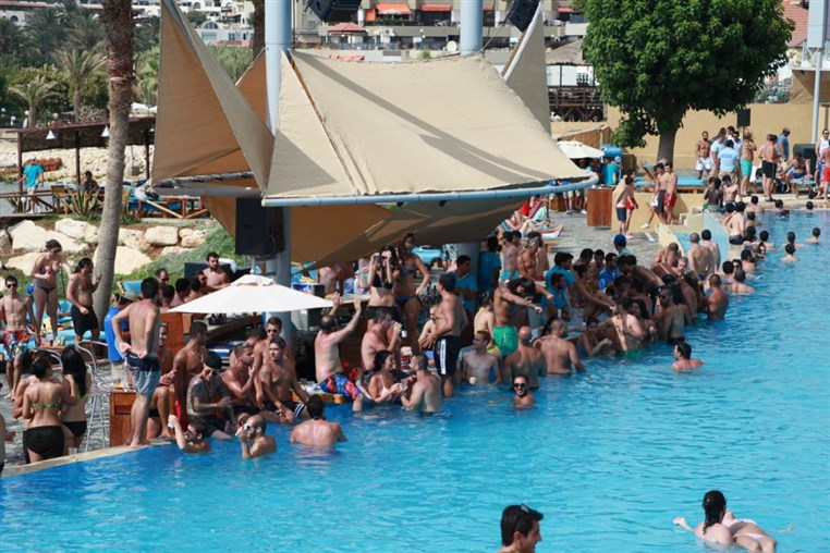 The Sunday Club at Cyan